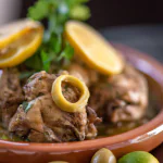 Tajine de frango com limão e azeitonas