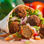 Wrap de Falafel e Vegetais
